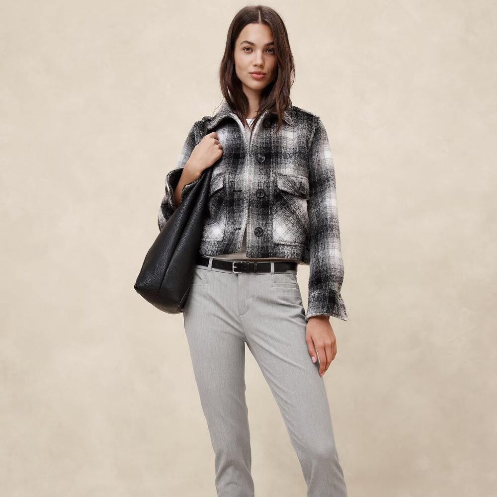 STORE CLOSING MARCH 30! Banana Republic Sloan Curvy Slim Pant | Size 2